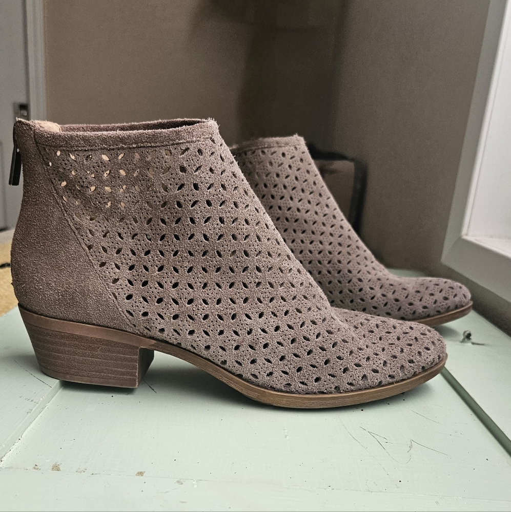 Lucky Brand Perforated Ankle Boots - Tan